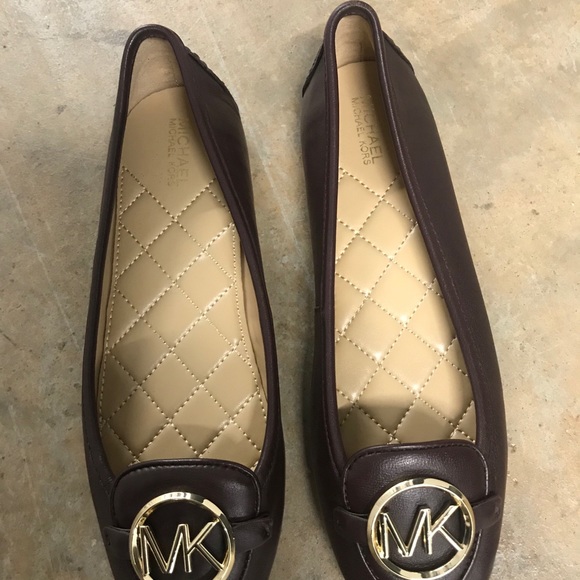 Women’s Michael Kors Flats-SZ 6M Dark Brown - Picture 4 of 12